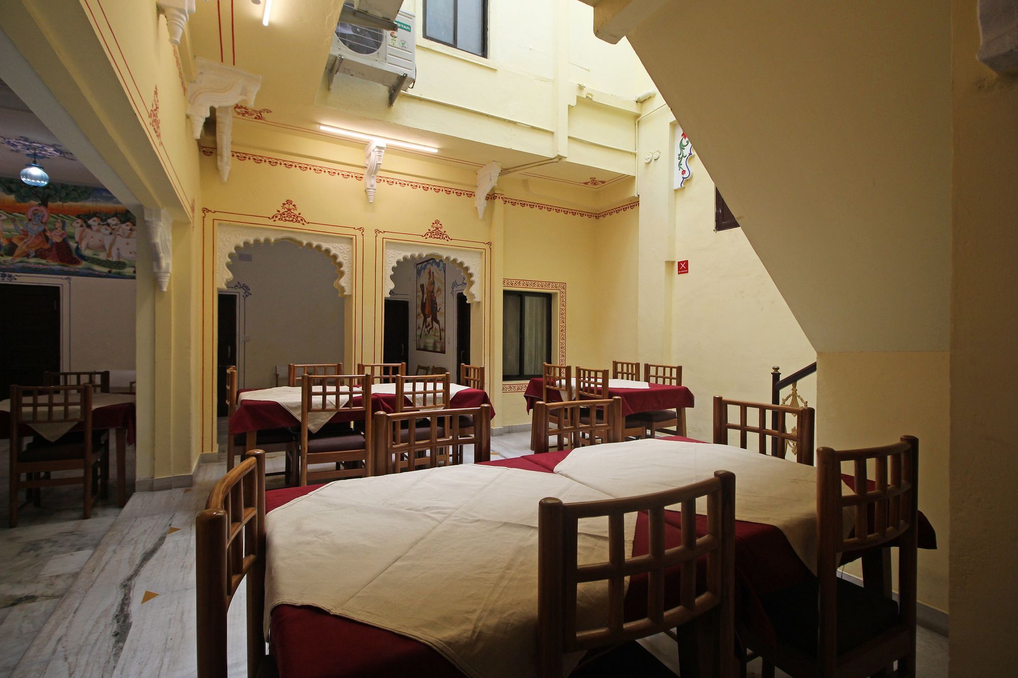 Oyo 9161 Hotel Janak Vilas Udaipur Exterior photo